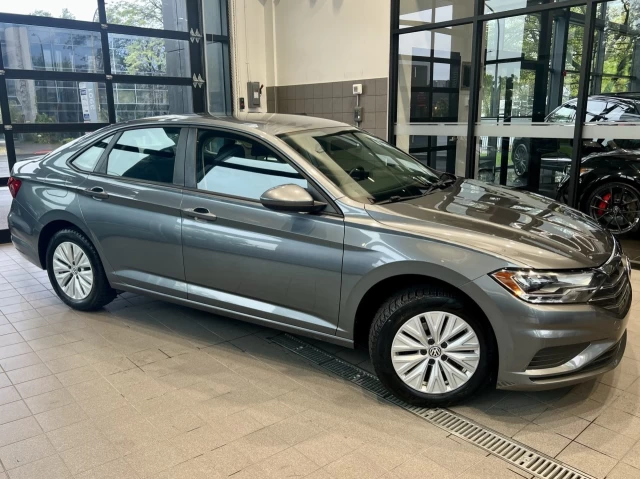 Volkswagen Jetta Comfortline 2019