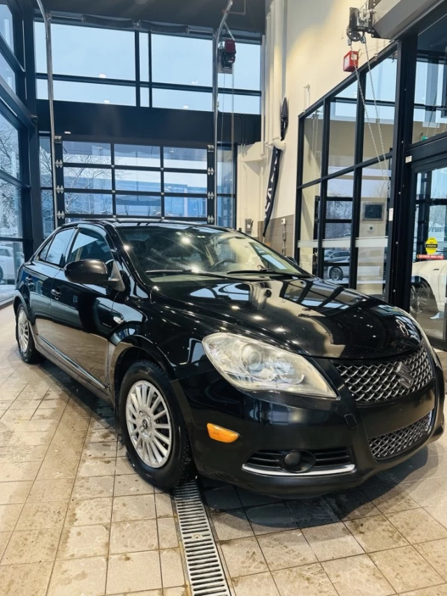 Suzuki Kizashi AWD 2011