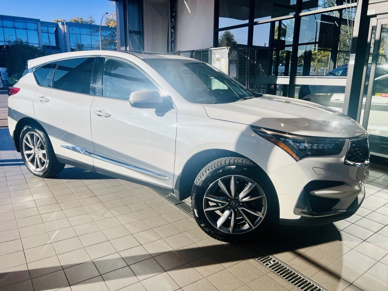 2021 Acura RDX Elite https://www.acuramontrealcentre.com/resize/b990ff35b810a3abc0cc817b2ca24889-1