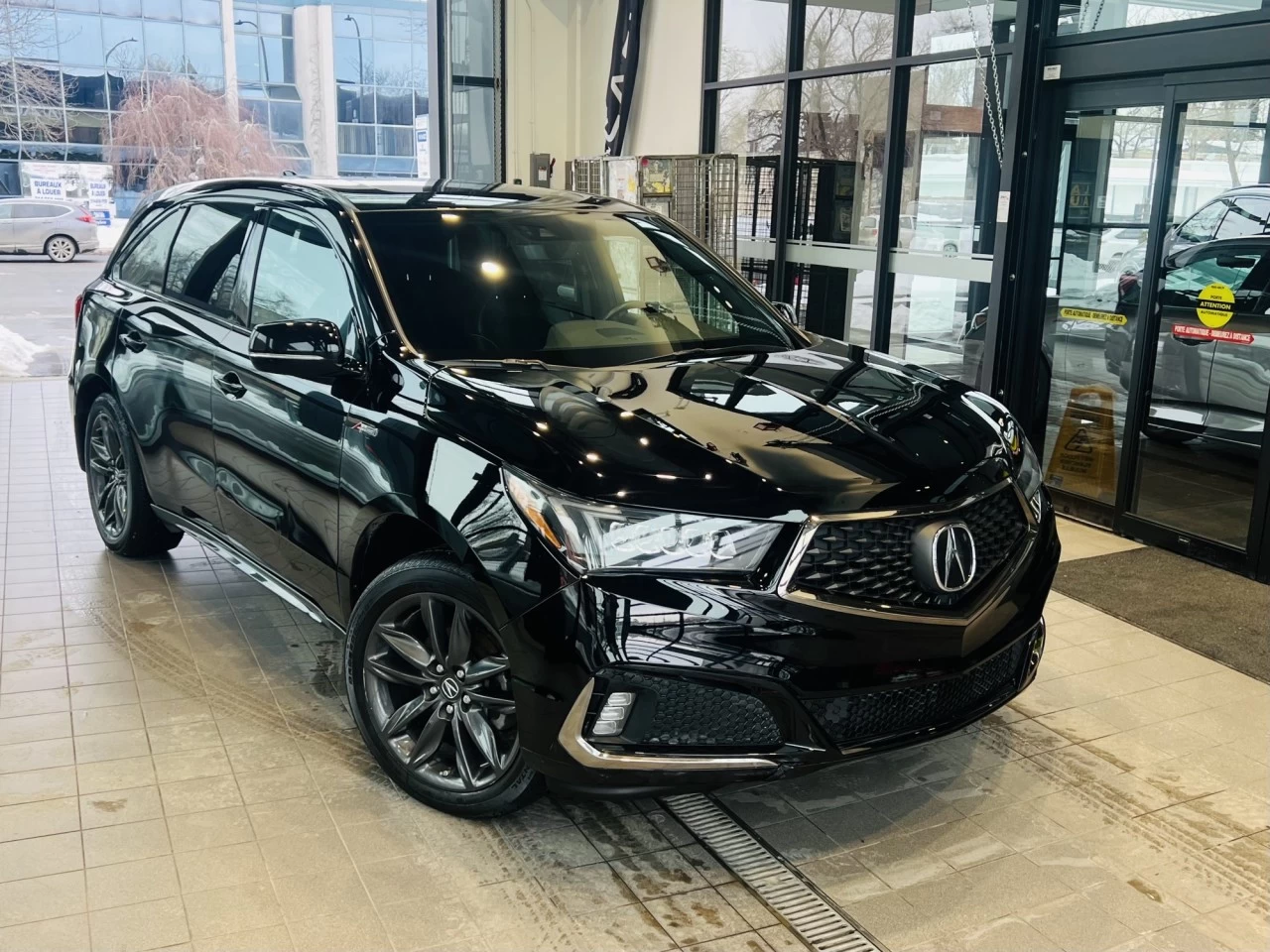 2020 Acura MDX A-Spec https://www.acuramontrealcentre.com/resize/b990ff35b810a3abc0cc817b2ca24889-1