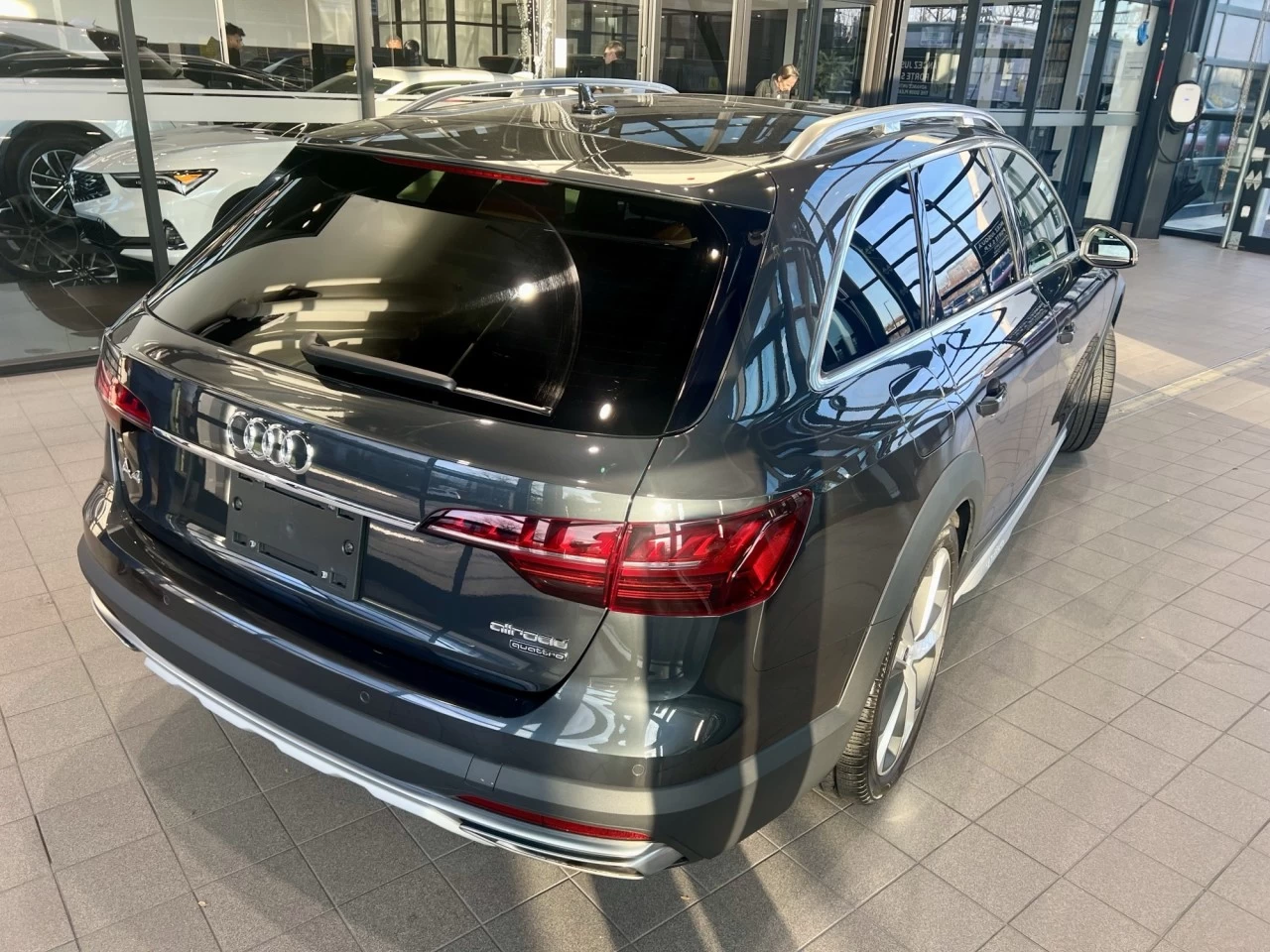 2021 Audi A4 allroad Technik https://www.acuramontrealcentre.com/resize/b990ff35b810a3abc0cc817b2ca24889-1