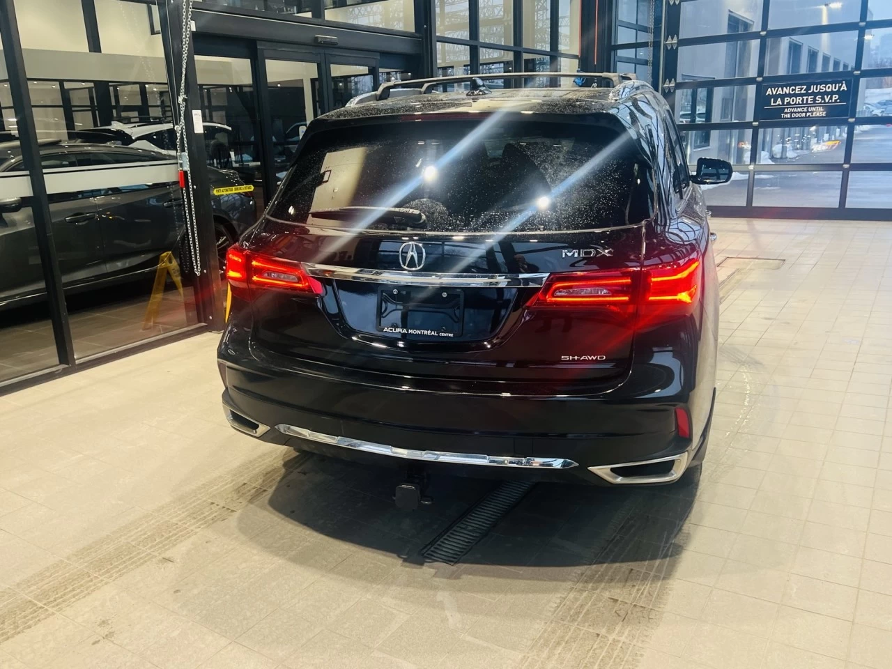 2018 Acura MDX Navi https://www.acuramontrealcentre.com/resize/b990ff35b810a3abc0cc817b2ca24889-1