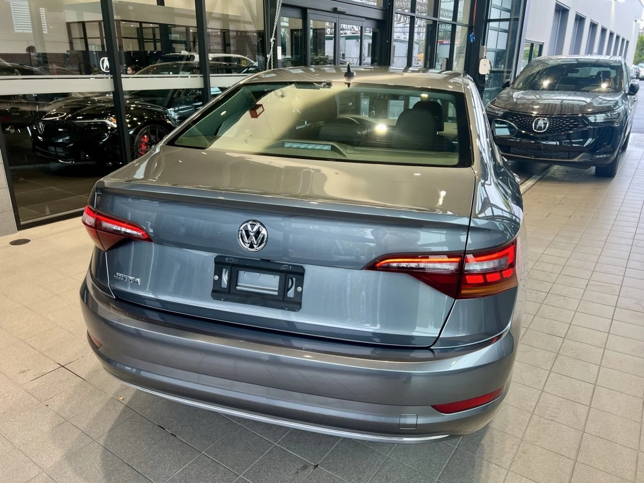 2019 Volkswagen Jetta Comfortline https://www.acuramontrealcentre.com/resize/b990ff35b810a3abc0cc817b2ca24889-1