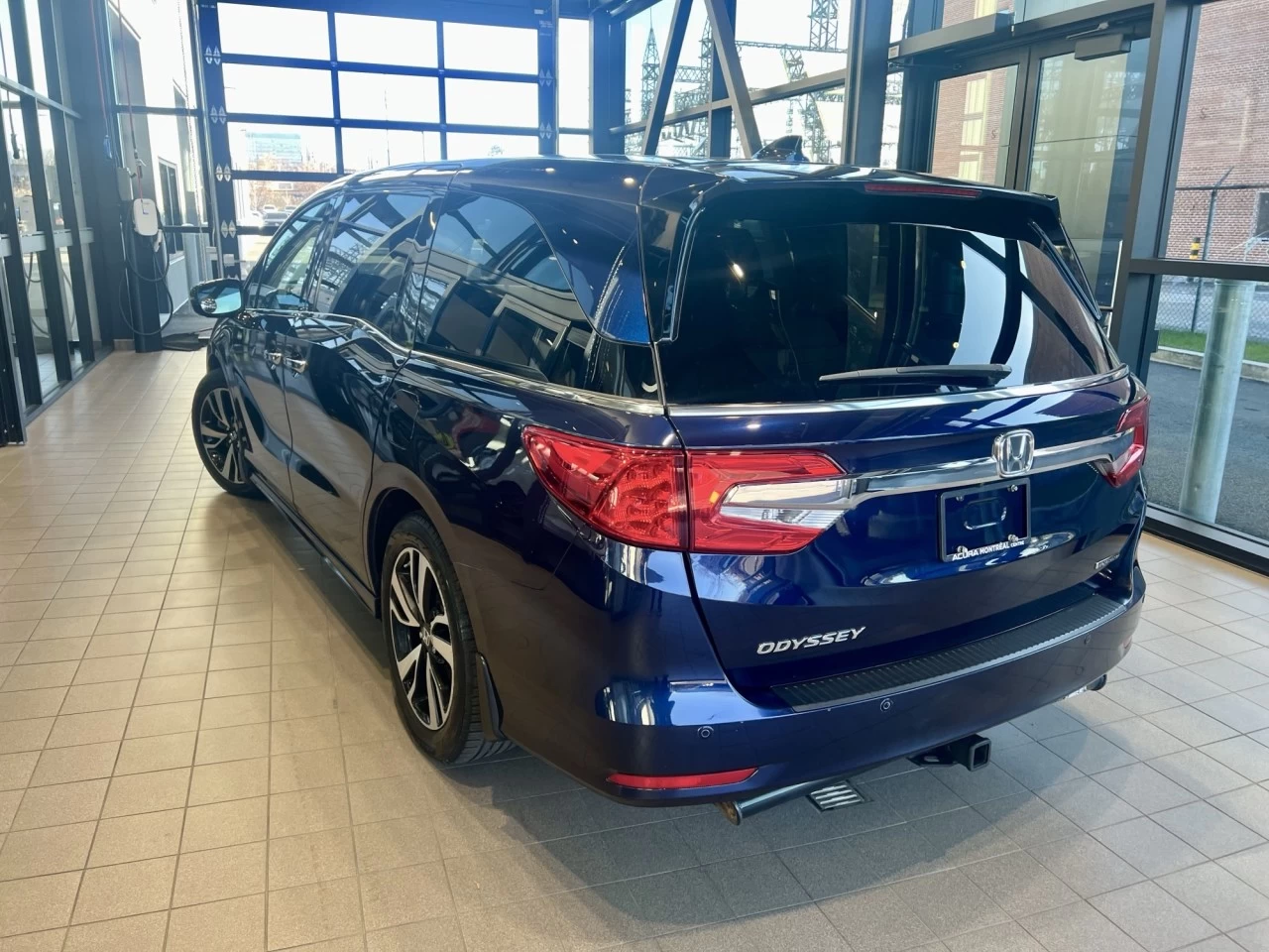 2018 Honda Odyssey Touring https://www.acuramontrealcentre.com/resize/b990ff35b810a3abc0cc817b2ca24889-1