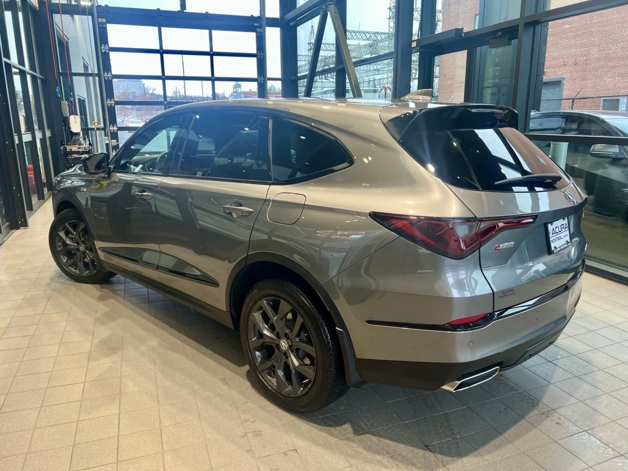 2024 Acura MDX A-Spec https://www.acuramontrealcentre.com/resize/b990ff35b810a3abc0cc817b2ca24889-1