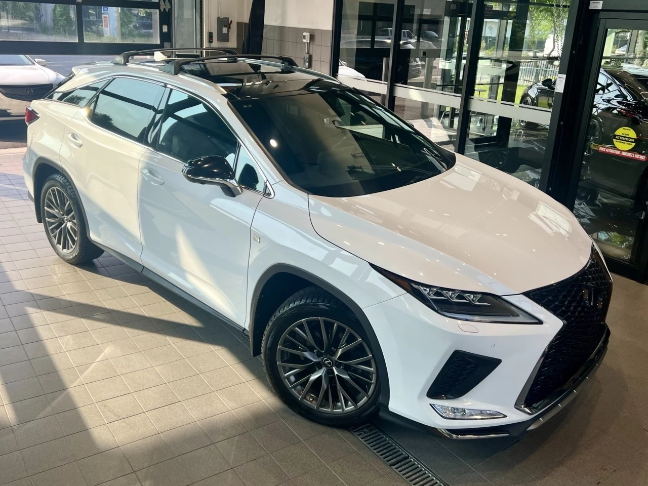 2020 Lexus RX350 RX 350 https://www.acuramontrealcentre.com/resize/b990ff35b810a3abc0cc817b2ca24889-1