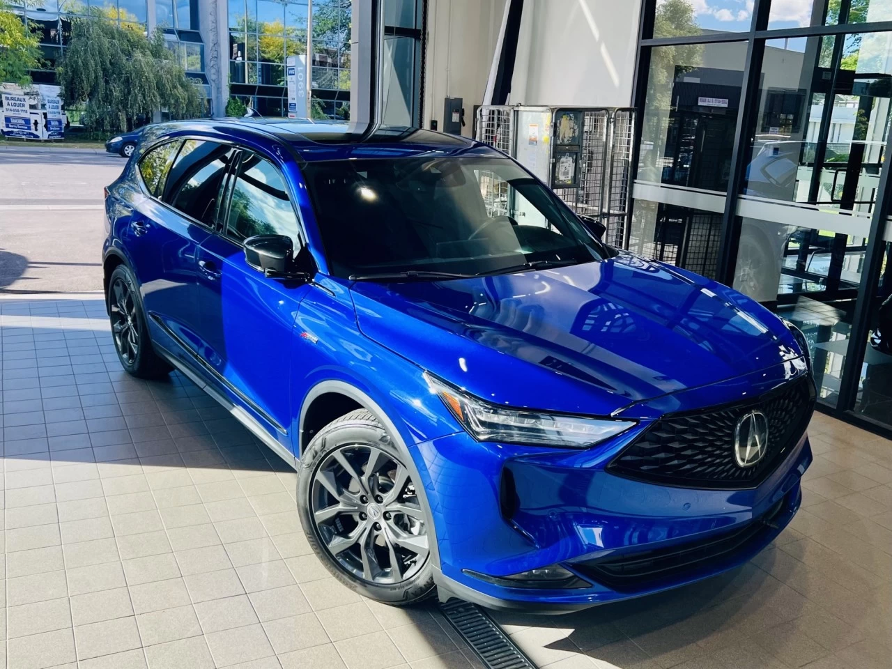 2022 Acura MDX A-Spec https://www.acuramontrealcentre.com/resize/b990ff35b810a3abc0cc817b2ca24889-1