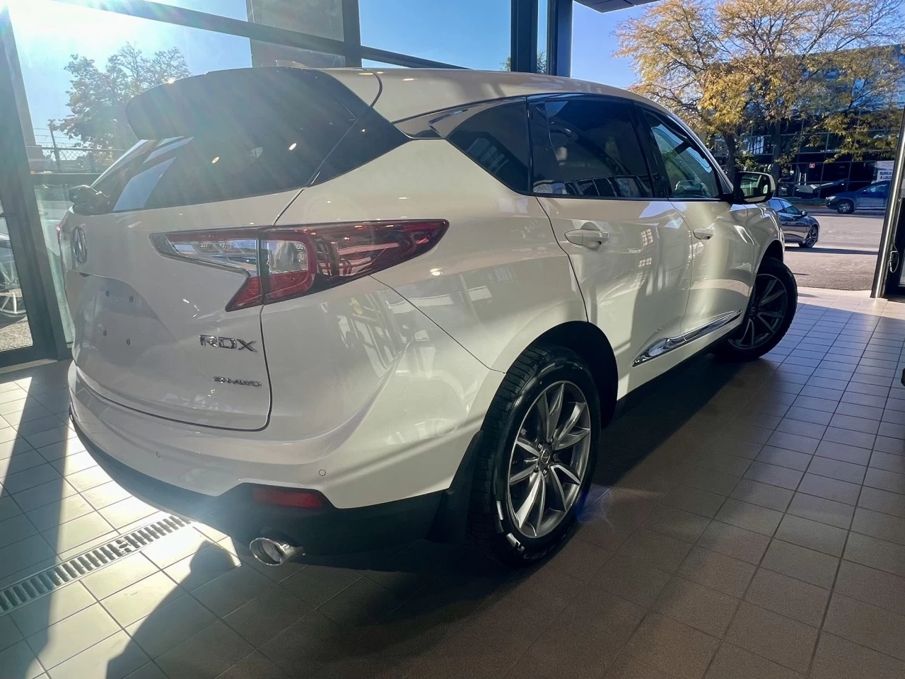 2021 Acura RDX Elite https://www.acuramontrealcentre.com/resize/b990ff35b810a3abc0cc817b2ca24889-1