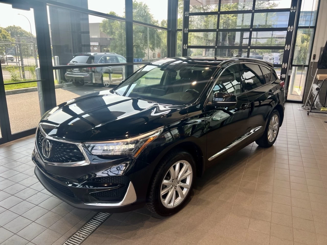 2021 Acura RDX Elite https://www.acuramontrealcentre.com/resize/b990ff35b810a3abc0cc817b2ca24889-1