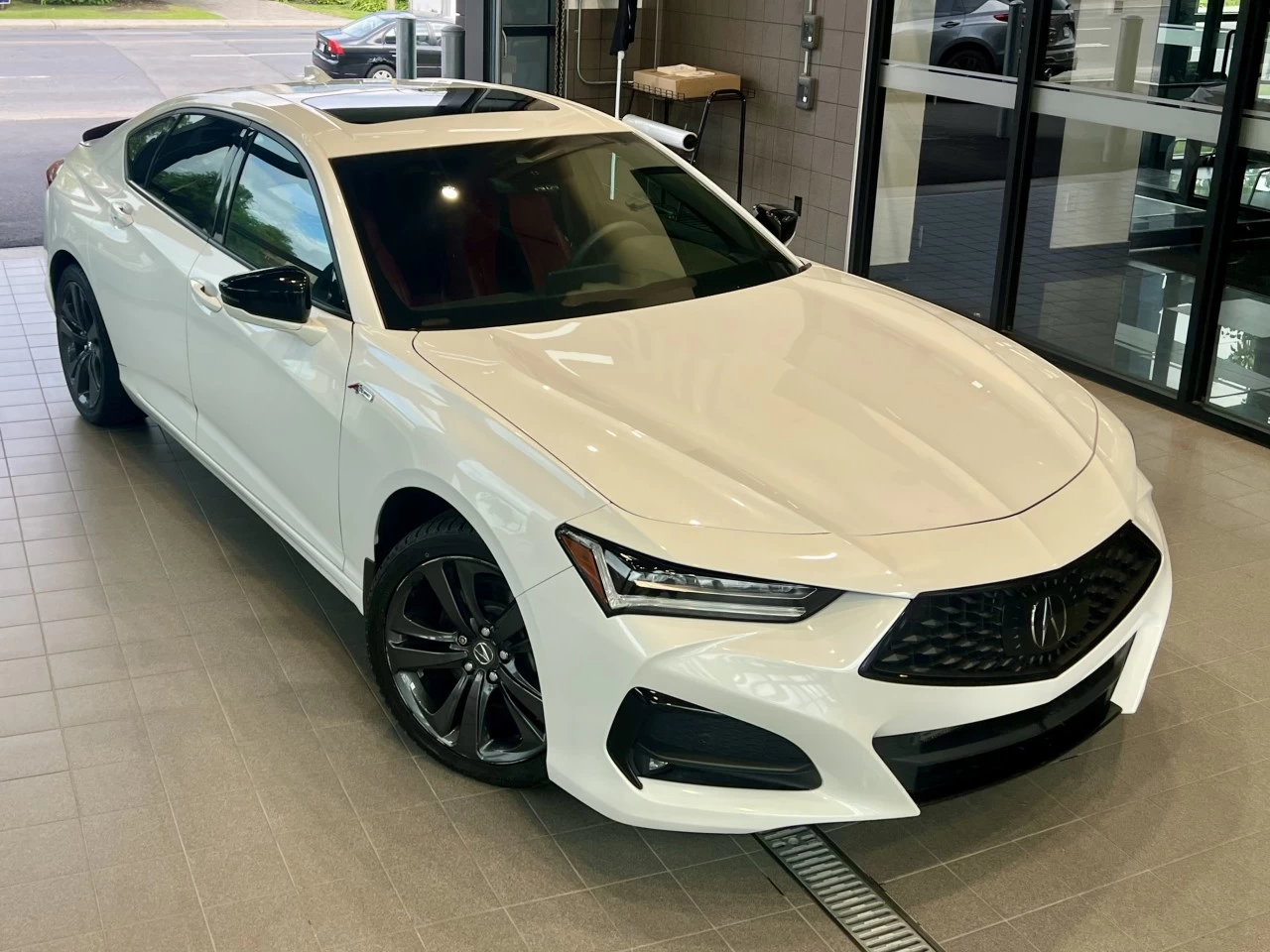 2021 Acura TLX A-Spec https://www.acuramontrealcentre.com/resize/b990ff35b810a3abc0cc817b2ca24889-1