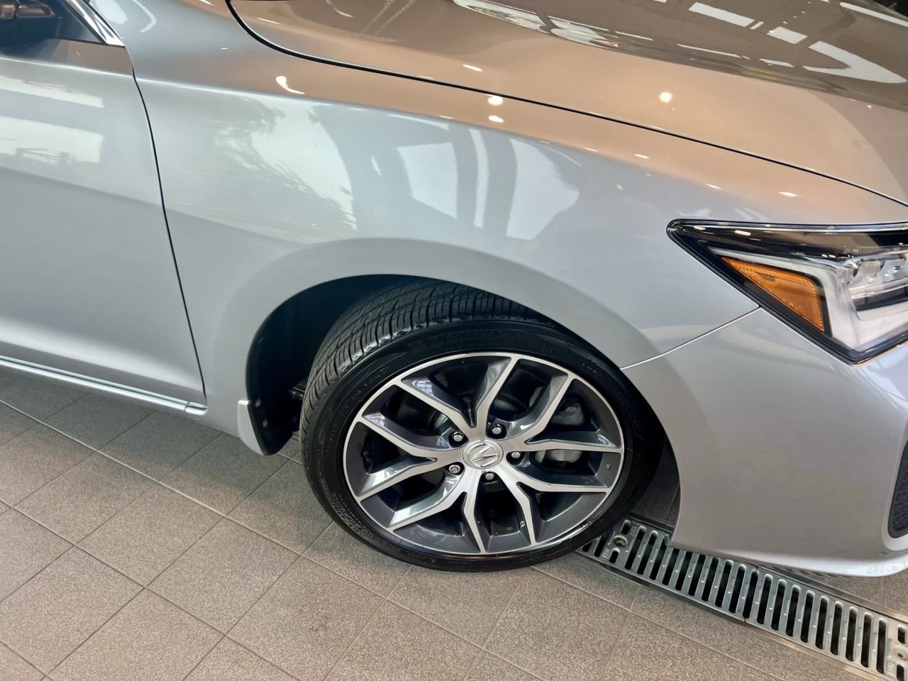 2020 Acura ILX Premium https://www.acuramontrealcentre.com/resize/b990ff35b810a3abc0cc817b2ca24889-1