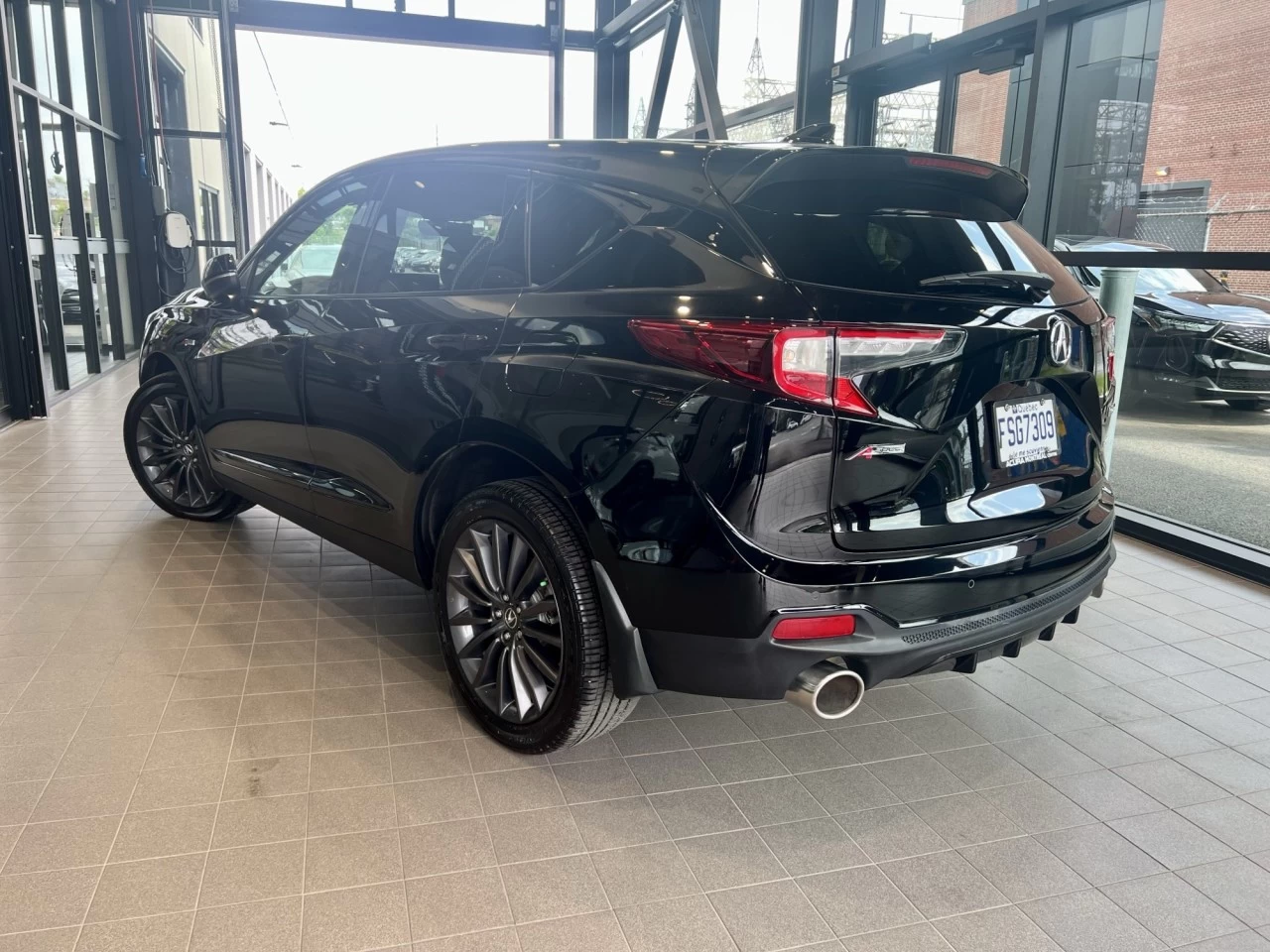 2023 Acura RDX Platinum Elite A-Spec https://www.acuramontrealcentre.com/resize/b990ff35b810a3abc0cc817b2ca24889-1