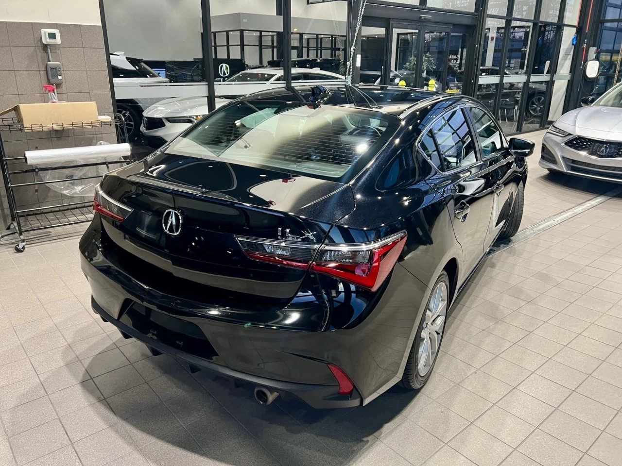 2019 Acura ILX Sedan https://www.acuramontrealcentre.com/resize/b990ff35b810a3abc0cc817b2ca24889-1