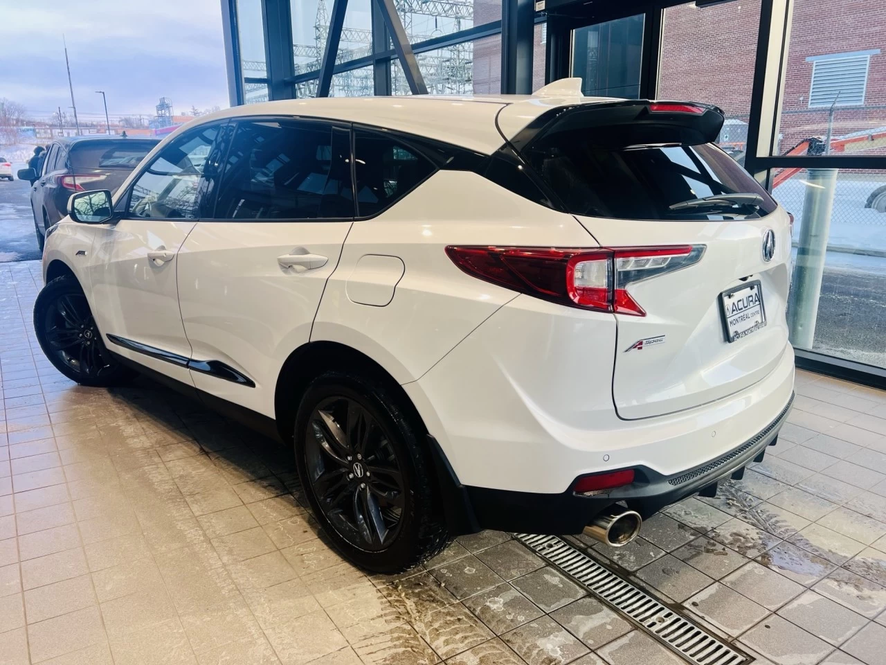 2023 Acura RDX A-Spec https://www.acuramontrealcentre.com/resize/b990ff35b810a3abc0cc817b2ca24889-1