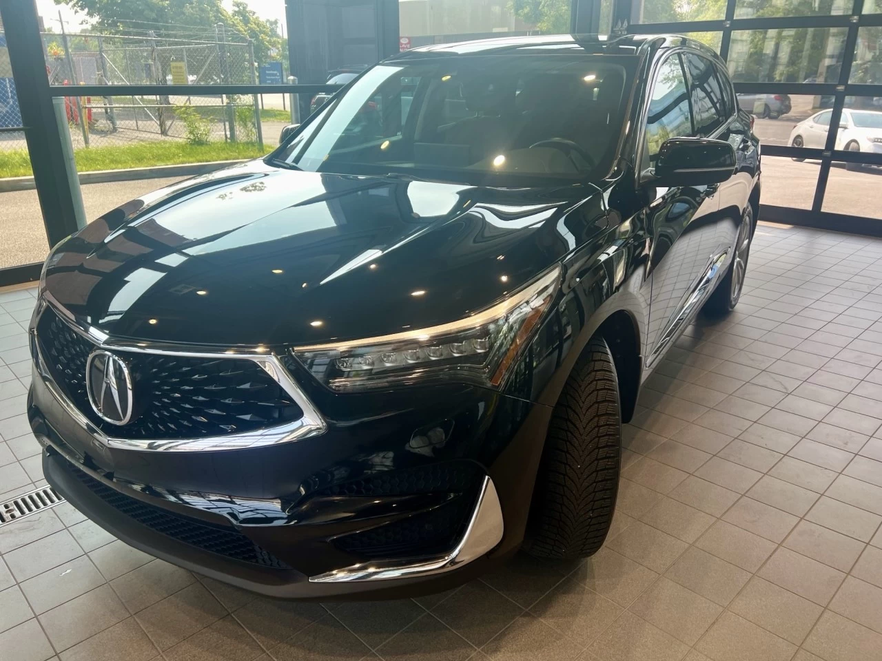 2021 Acura RDX Elite https://www.acuramontrealcentre.com/resize/b990ff35b810a3abc0cc817b2ca24889-1