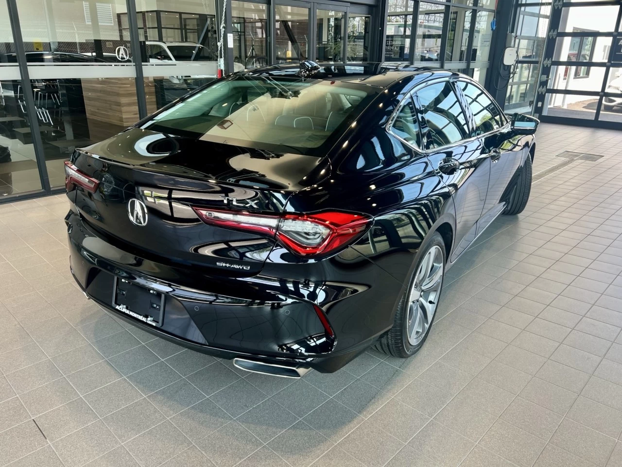 2023 Acura TLX Platinum Elite https://www.acuramontrealcentre.com/resize/b990ff35b810a3abc0cc817b2ca24889-1