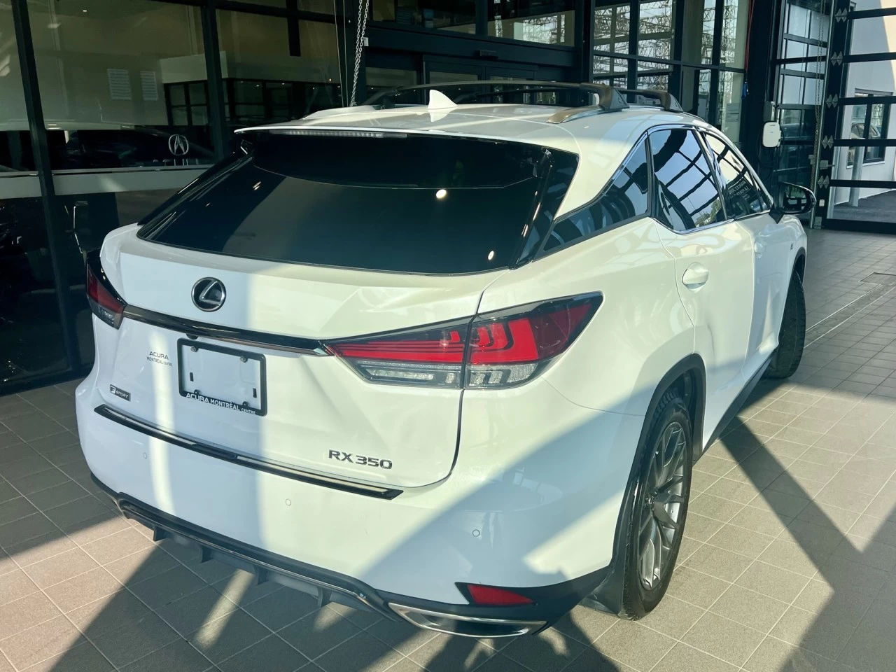 2020 Lexus RX350 RX 350 https://www.acuramontrealcentre.com/resize/b990ff35b810a3abc0cc817b2ca24889-1