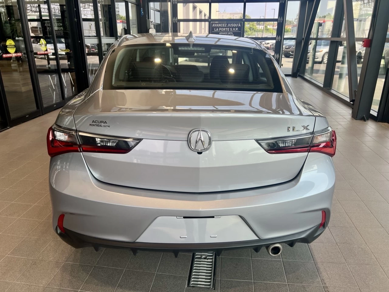 2020 Acura ILX Premium https://www.acuramontrealcentre.com/resize/b990ff35b810a3abc0cc817b2ca24889-1