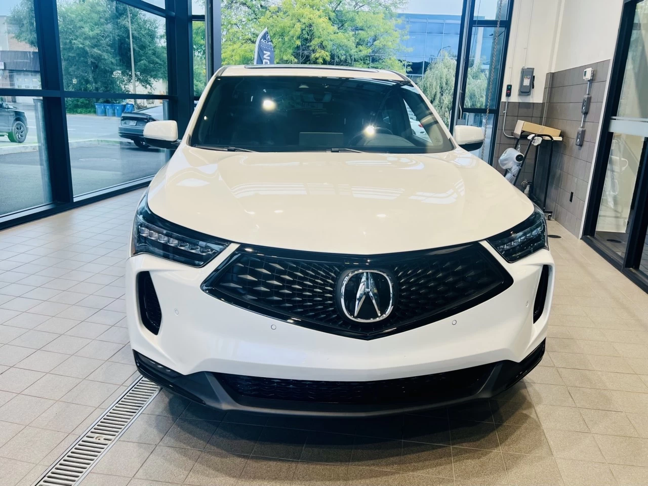 2023 Acura RDX A-Spec https://www.acuramontrealcentre.com/resize/b990ff35b810a3abc0cc817b2ca24889-1