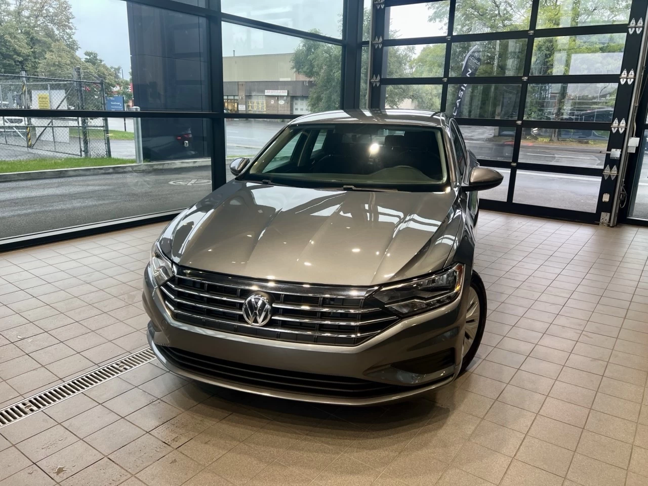 2019 Volkswagen Jetta Comfortline https://www.acuramontrealcentre.com/resize/b990ff35b810a3abc0cc817b2ca24889-1