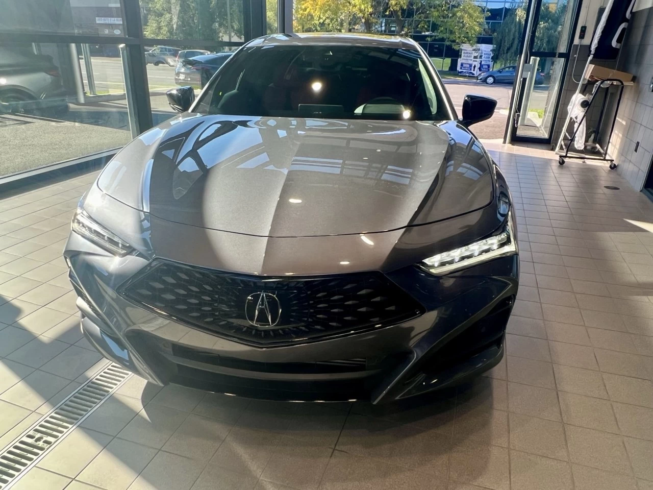 2023 Acura TLX A-Spec https://www.acuramontrealcentre.com/resize/b990ff35b810a3abc0cc817b2ca24889-1