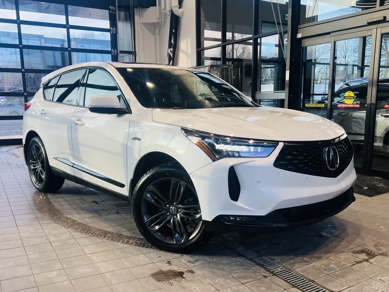 2023 Acura RDX A-Spec https://www.acuramontrealcentre.com/resize/b990ff35b810a3abc0cc817b2ca24889-1