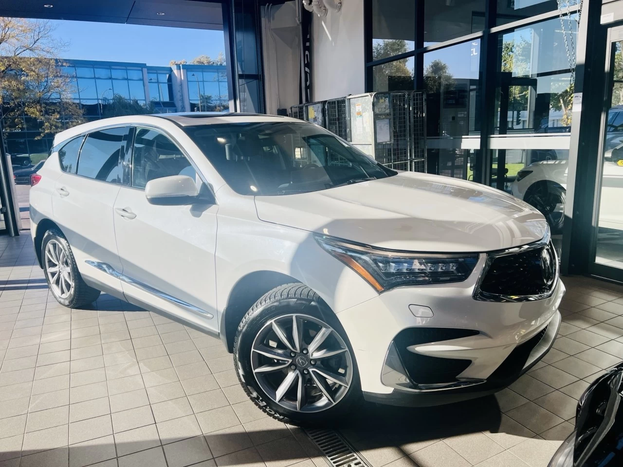 2021 Acura RDX Elite https://www.acuramontrealcentre.com/resize/b990ff35b810a3abc0cc817b2ca24889-1