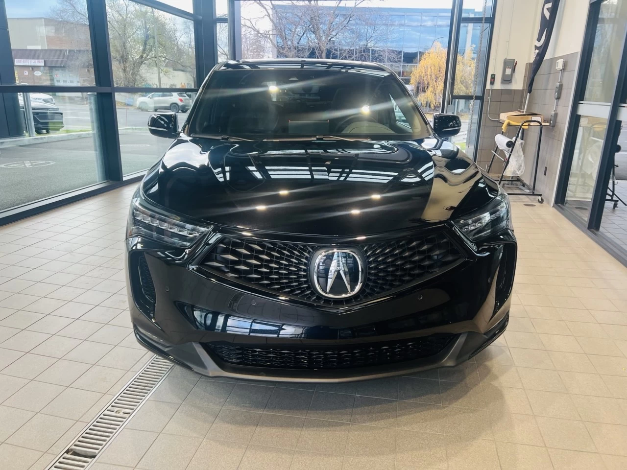 2023 Acura RDX A-Spec https://www.acuramontrealcentre.com/resize/b990ff35b810a3abc0cc817b2ca24889-1