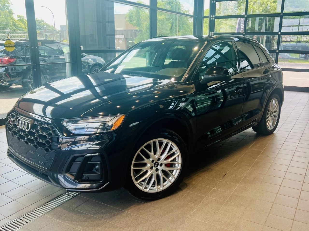 2021 Audi SQ5 Progressiv https://www.acuramontrealcentre.com/resize/b990ff35b810a3abc0cc817b2ca24889-1