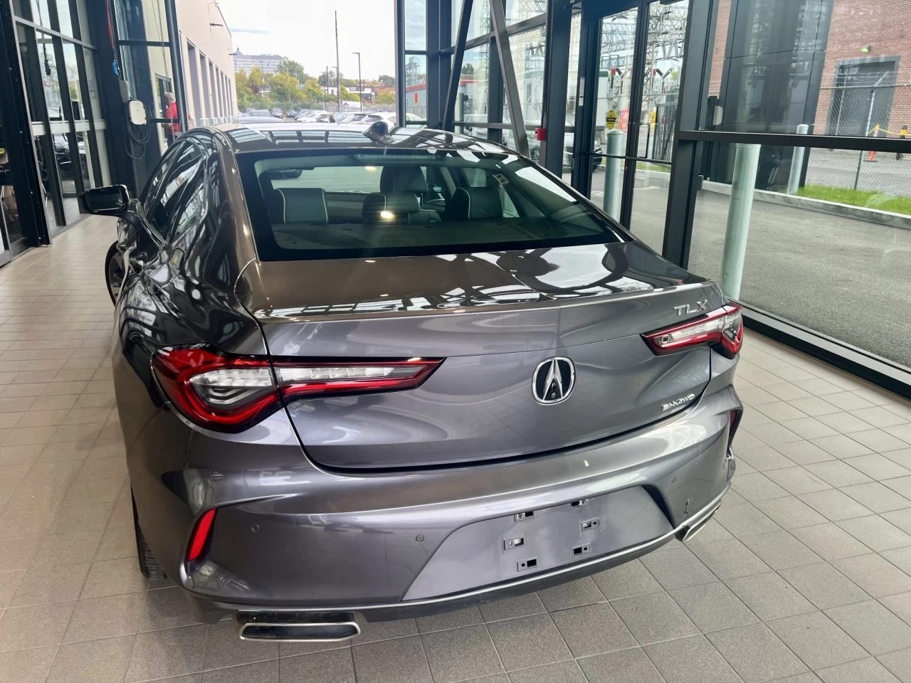 2021 Acura TLX Platinum Elite https://www.acuramontrealcentre.com/resize/b990ff35b810a3abc0cc817b2ca24889-1