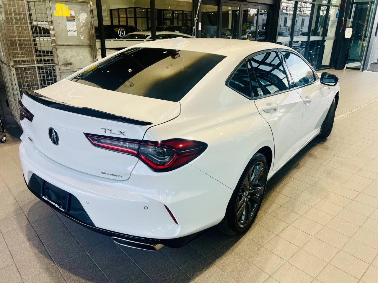 2023 Acura TLX A-Spec https://www.acuramontrealcentre.com/resize/b990ff35b810a3abc0cc817b2ca24889-1