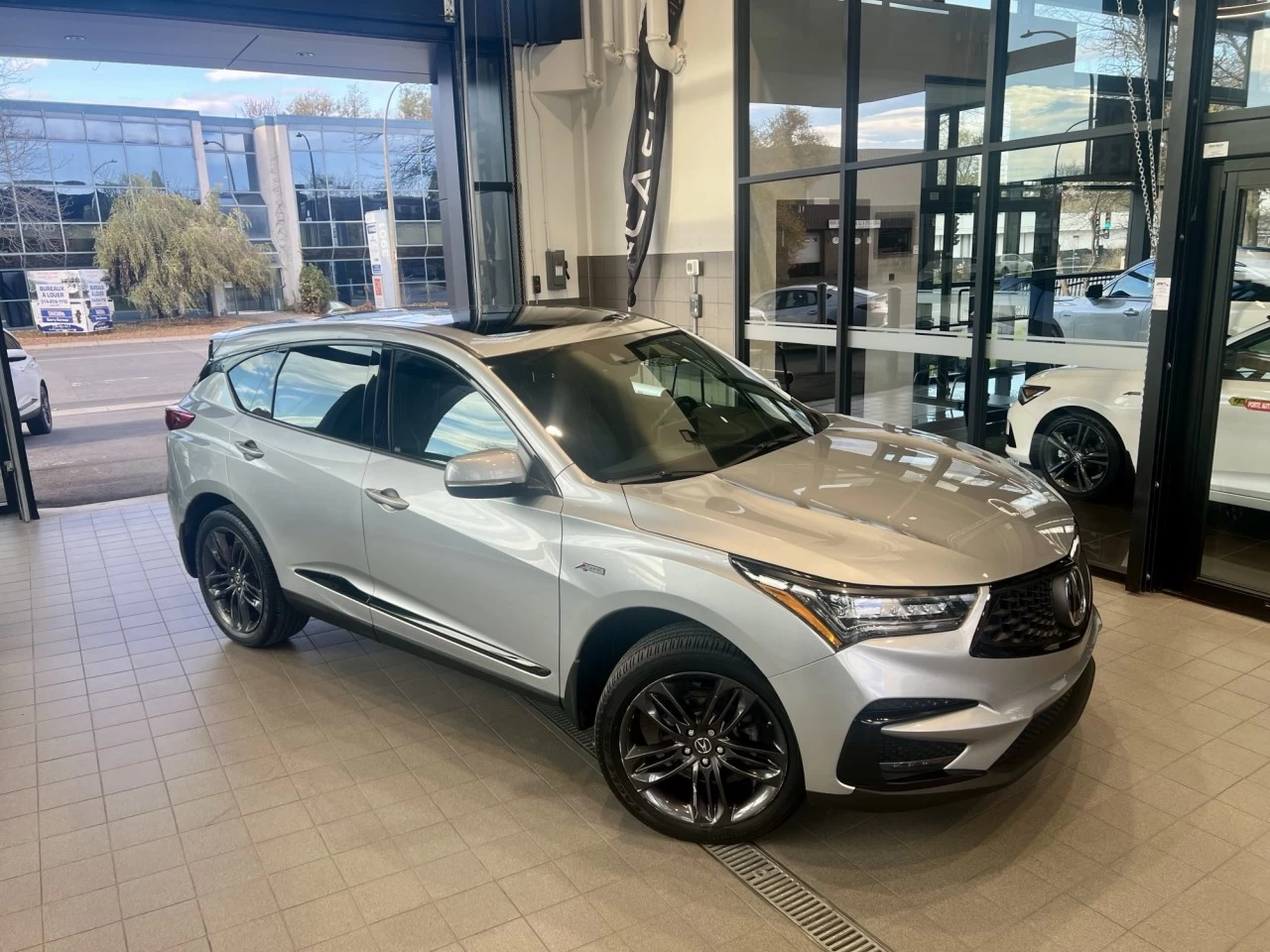 2021 Acura RDX A-Spec https://www.acuramontrealcentre.com/resize/b990ff35b810a3abc0cc817b2ca24889-1