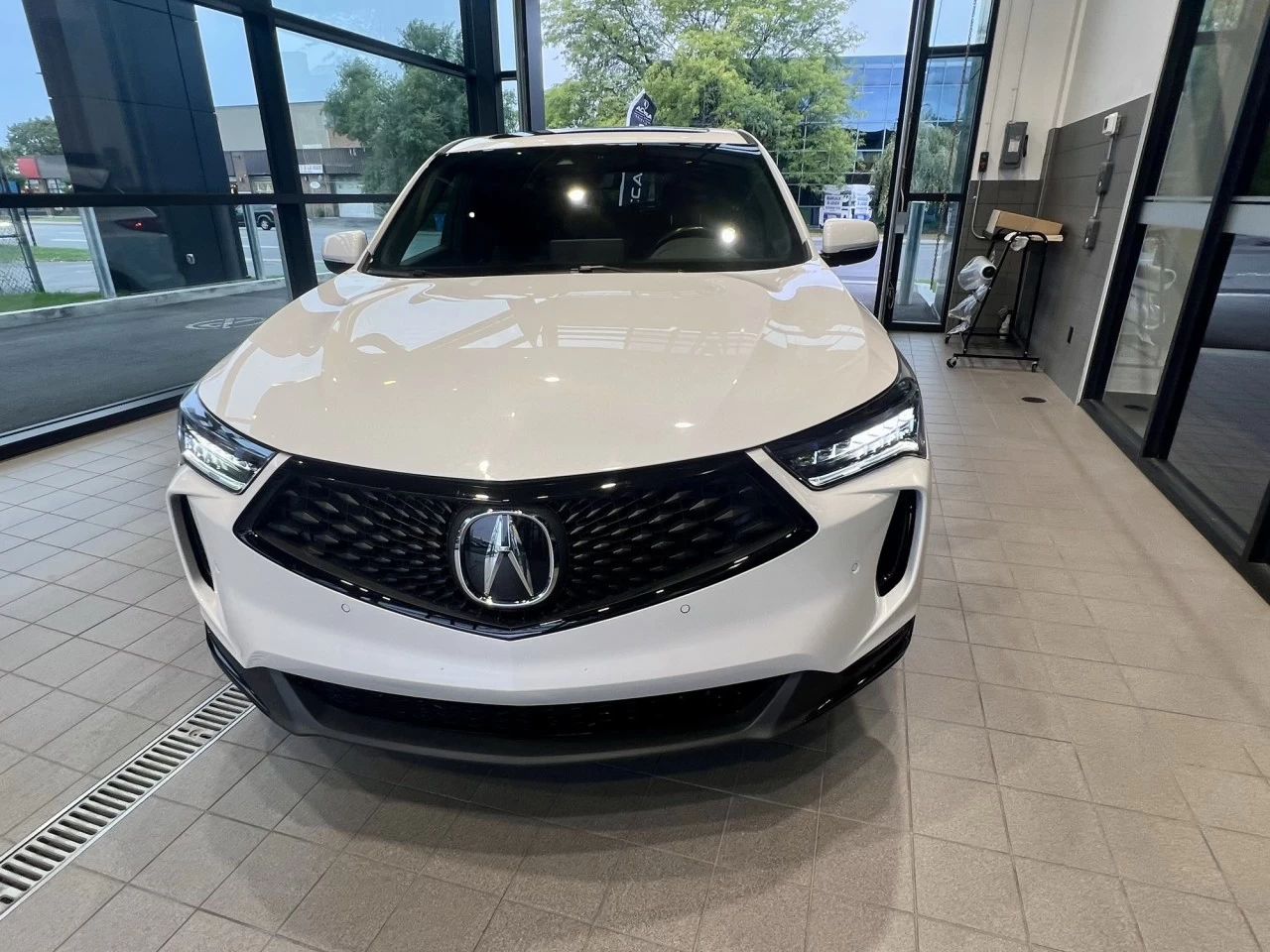 2023 Acura RDX A-Spec https://www.acuramontrealcentre.com/resize/b990ff35b810a3abc0cc817b2ca24889-1