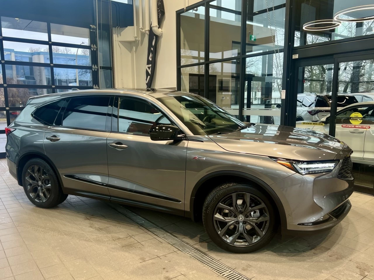 2024 Acura MDX A-Spec https://www.acuramontrealcentre.com/resize/b990ff35b810a3abc0cc817b2ca24889-1