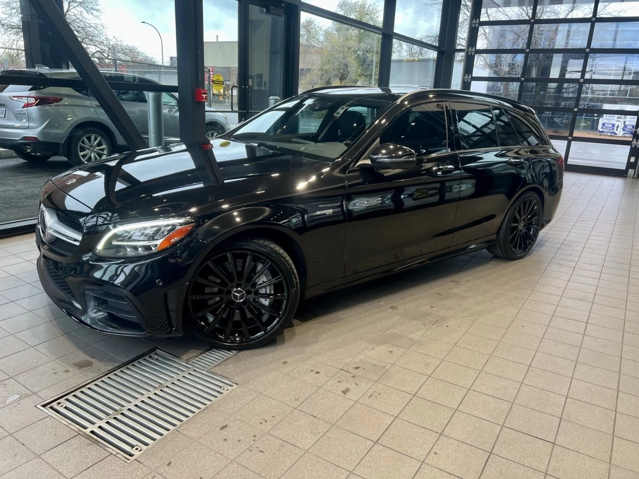 2019 Mercedes-Benz C43 AMG AMG C 43 https://www.acuramontrealcentre.com/resize/b990ff35b810a3abc0cc817b2ca24889-1