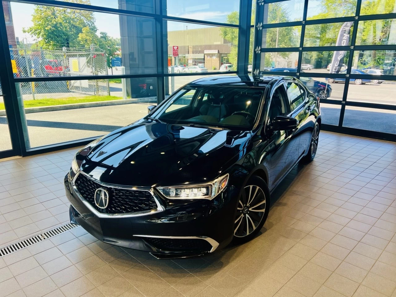 2020 Acura TLX V6 https://www.acuramontrealcentre.com/resize/b990ff35b810a3abc0cc817b2ca24889-1