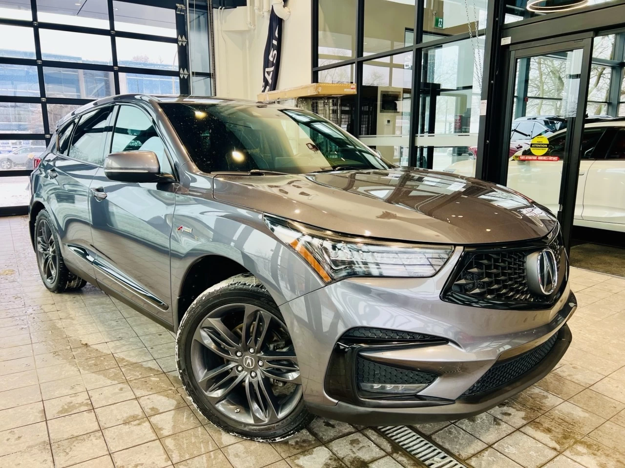 2019 Acura RDX A-Spec https://www.acuramontrealcentre.com/resize/b990ff35b810a3abc0cc817b2ca24889-1