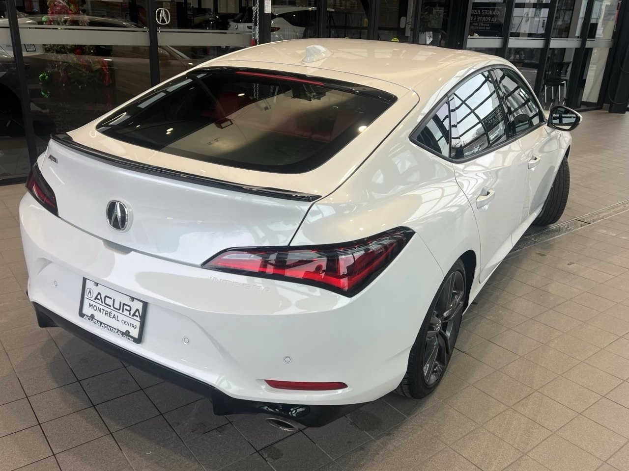 2024 Acura Integra Elite A-Spec https://www.acuramontrealcentre.com/resize/b990ff35b810a3abc0cc817b2ca24889-1