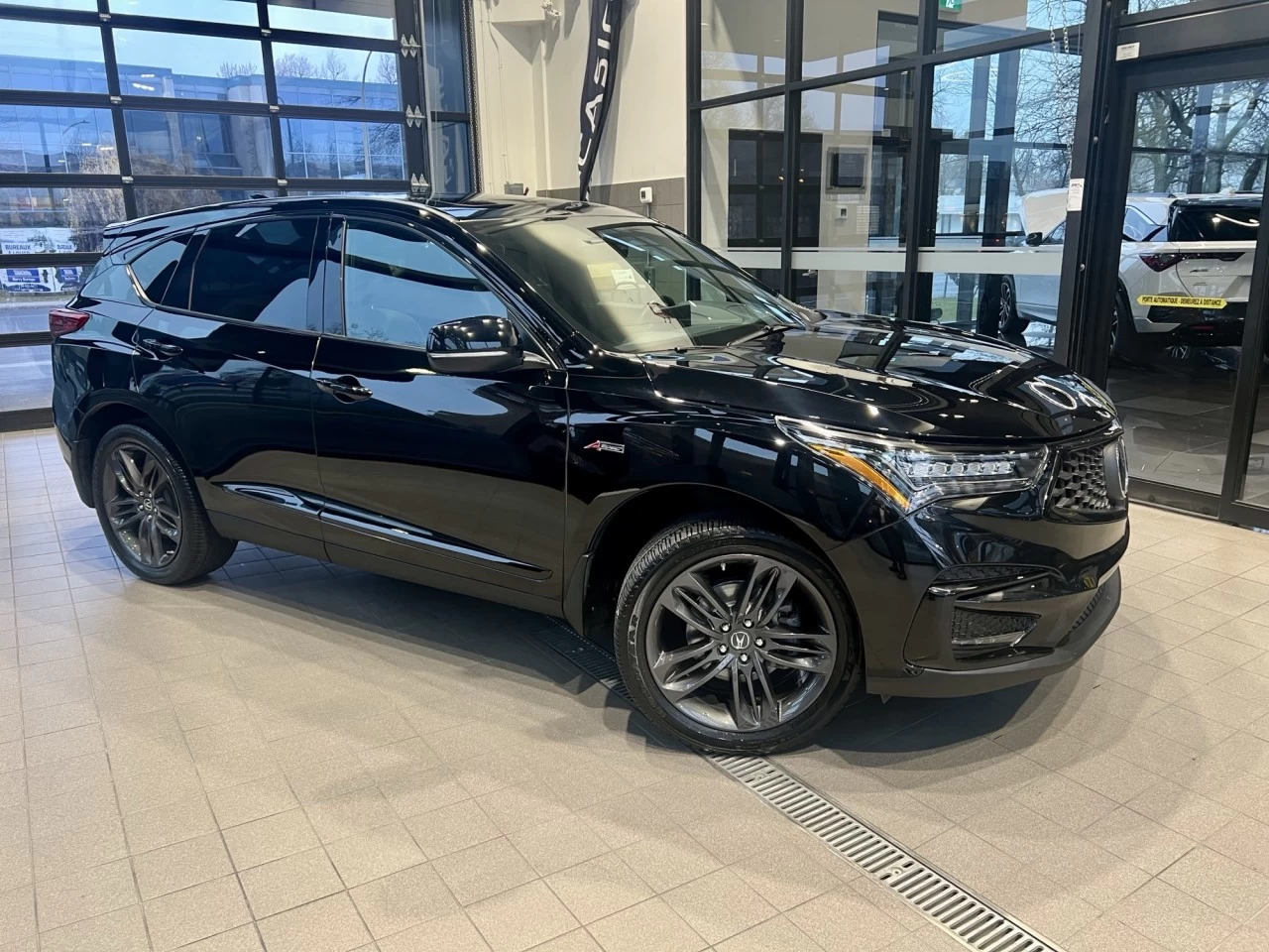 2021 Acura RDX A-Spec https://www.acuramontrealcentre.com/resize/b990ff35b810a3abc0cc817b2ca24889-1