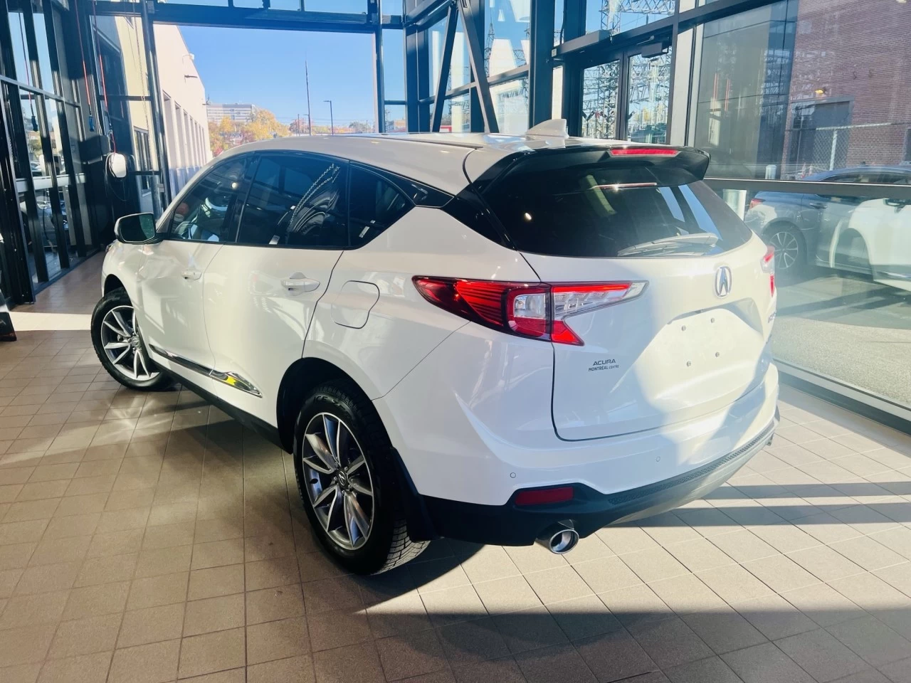 2021 Acura RDX Elite https://www.acuramontrealcentre.com/resize/b990ff35b810a3abc0cc817b2ca24889-1