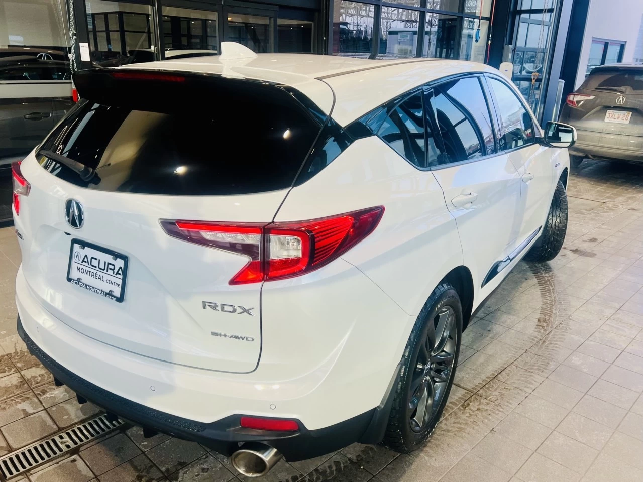 2023 Acura RDX A-Spec https://www.acuramontrealcentre.com/resize/b990ff35b810a3abc0cc817b2ca24889-1