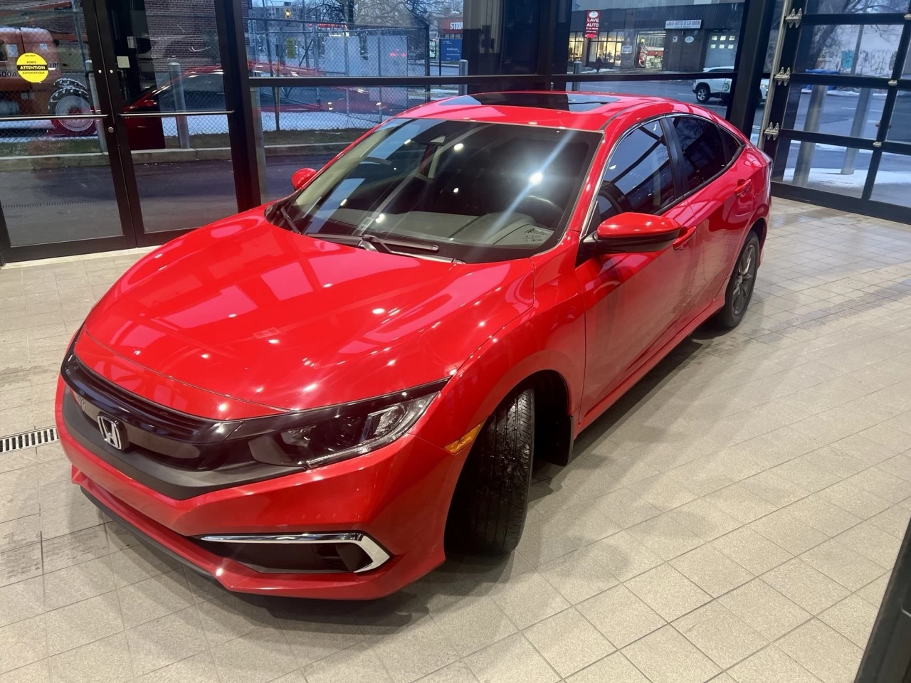 2021 Honda Civic EX https://www.acuramontrealcentre.com/resize/b990ff35b810a3abc0cc817b2ca24889-1