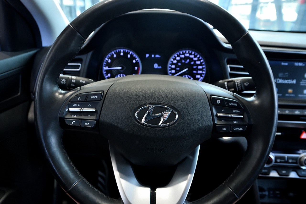 2020 Hyundai Elantra Luxury Main Image