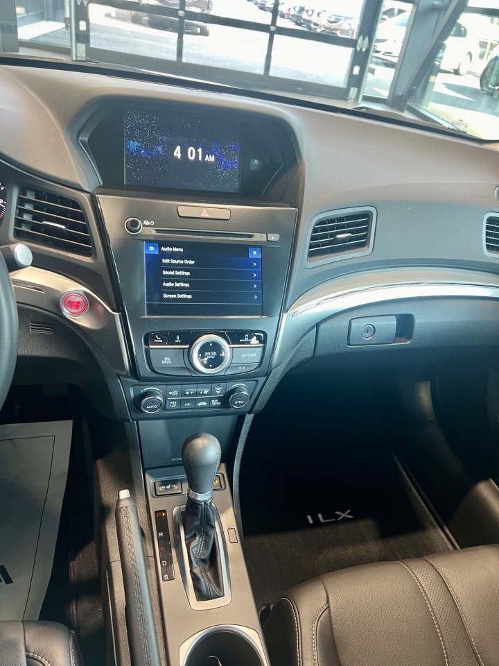 2020 Acura ILX Premium Main Image