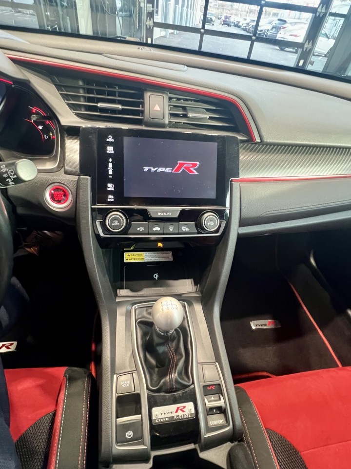 2018 Honda Civic Manual Main Image