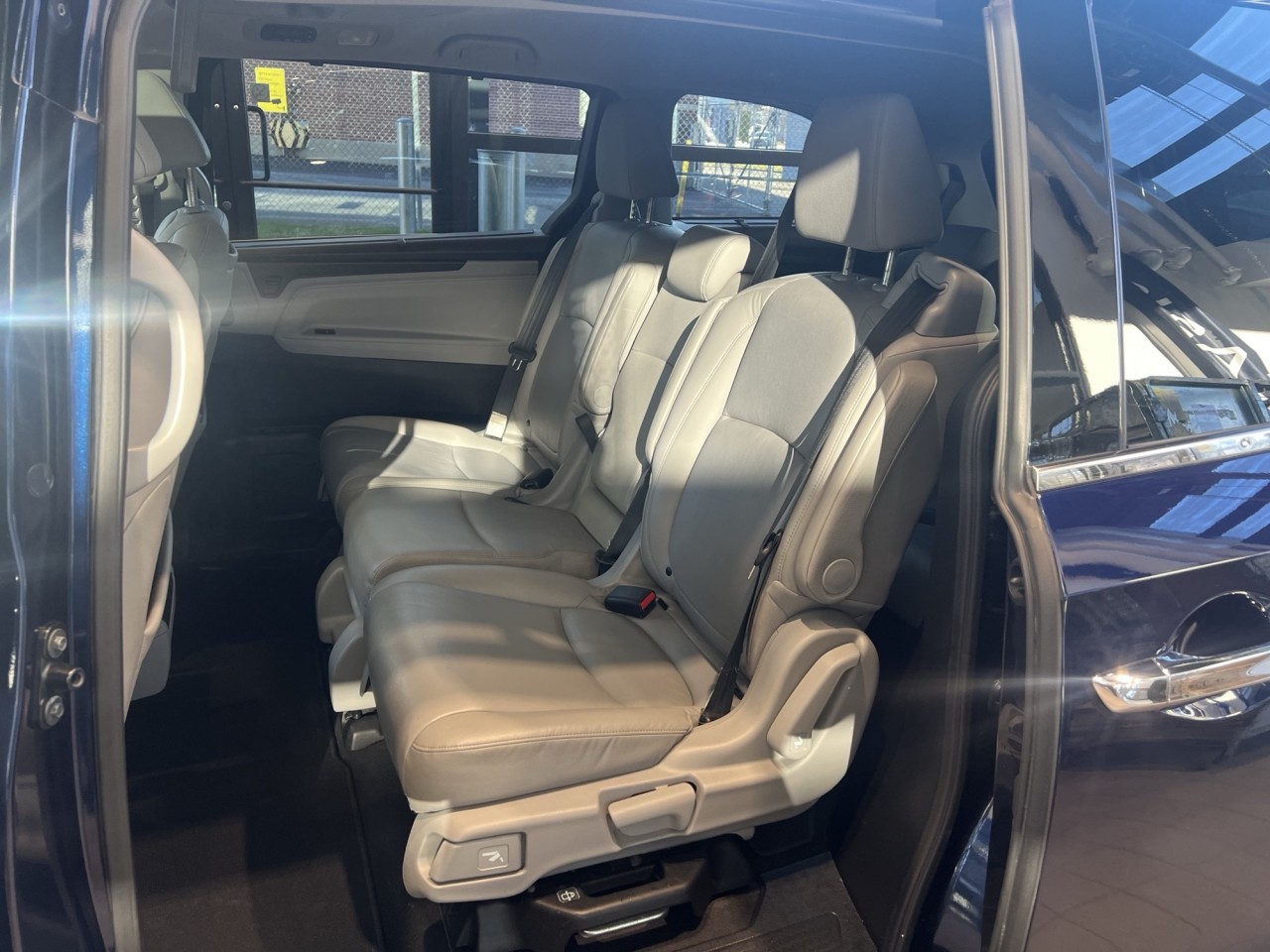 2018 Honda Odyssey Touring Main Image